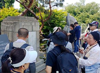 �氭�� ���۰� ���� �̾߱� ���� ���� Ư���� �Ϸ� �����